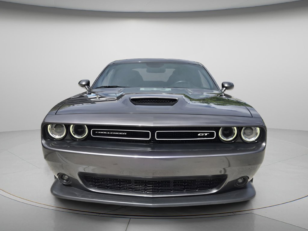 Used 2021 Dodge Challenger GT RWD image 4