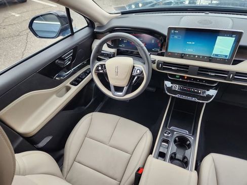 New 2026 Lincoln Corsair Reserve w/ Towing Package image 10