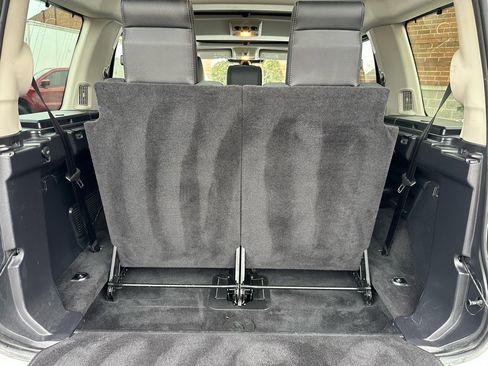 Used 2016 Land Rover LR4 HSE image 35