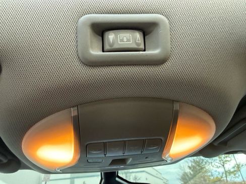 Used 2017 INFINITI QX60 Luxe w/ Deluxe Technology Package image 41