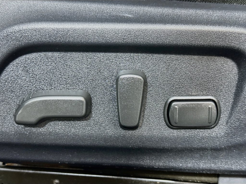 Used 2018 Subaru Outback 2.5i Premium w/ Popular Package #1 AWD/4WD image 19