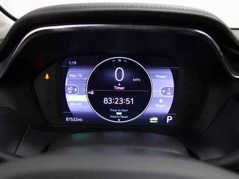 Used 2022 Chevrolet Bolt EUV Premier image 36