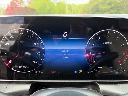 Used 2024 Mercedes-Benz GLC 300 4MATIC image 7
