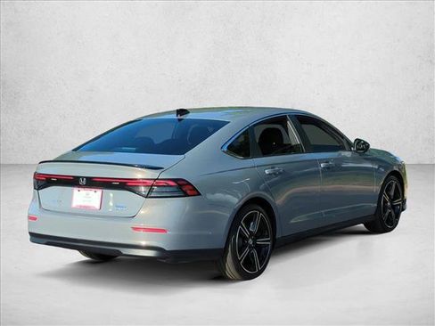Certified 2025 Honda Accord Sport image 5