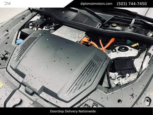 Used 2021 Audi e-tron Premium AWD/4WD image 50