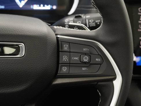 New 2026 Jeep Grand Cherokee L Limited image 27