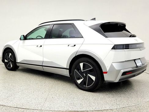 Used 2025 Hyundai Ioniq 5 Limited RWD image 7