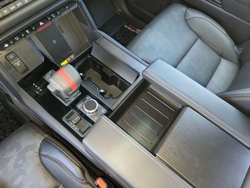Used 2025 Toyota Sequoia TRD Pro AWD/4WD image 29
