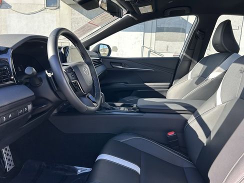 Certified 2025 Toyota Camry SE image 10