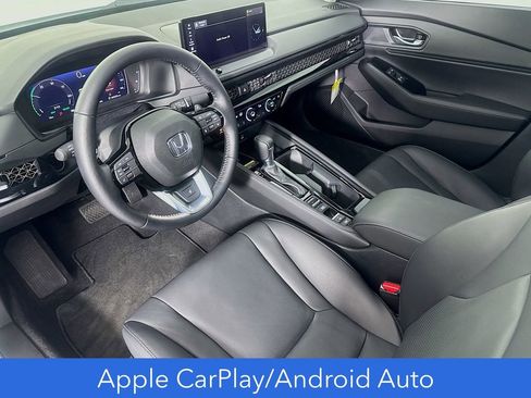 Used 2025 Honda Accord Touring image 17