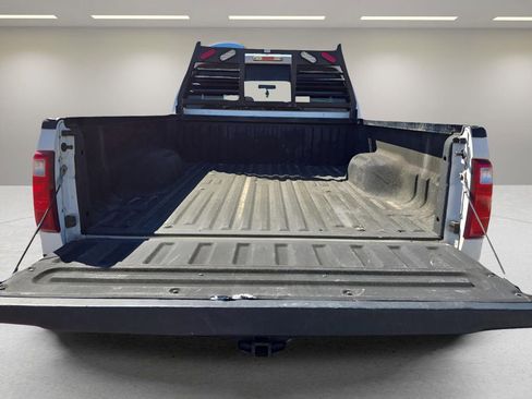 Used 2015 Ford F250 XL w/ Power Equipment Group image 18