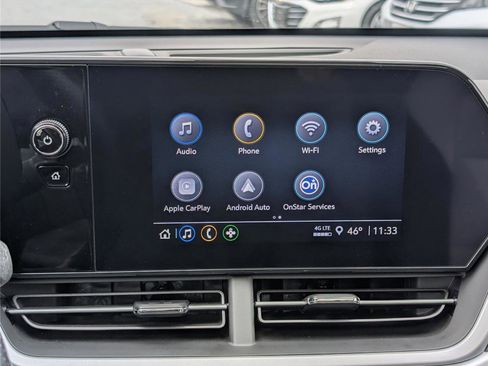 Used 2024 Chevrolet Trax RS w/ Sunroof Package image 25