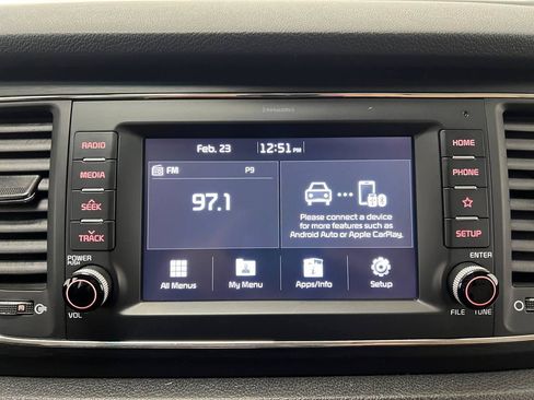 Used 2019 Kia Sedona EX image 18