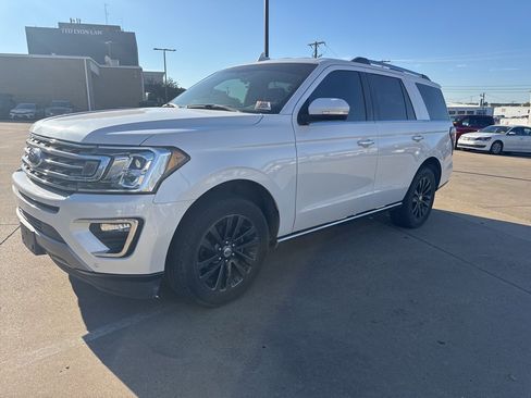 Used 2019 Ford Expedition Limited image 1