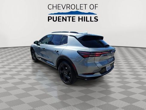Used 2024 Chevrolet Equinox EV RS FWD image 6