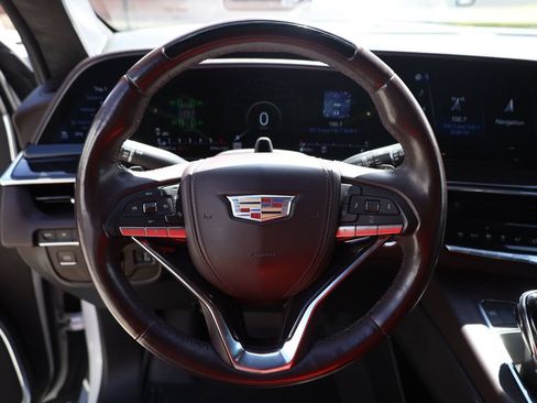 Used 2021 Cadillac Escalade Premium Luxury Platinum w/ Heavy-Duty Trailer Package AWD/4WD image 13
