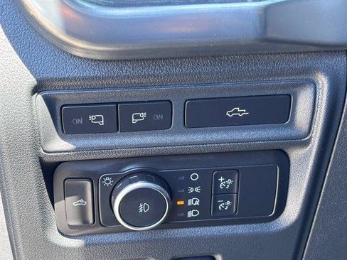 Used 2022 Ford F150 Lariat w/ Max Trailer Tow Package RWD image 21