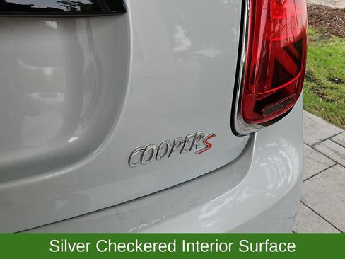 Used 2023 MINI Cooper S w/ Signature Upholstery Package FWD image 30