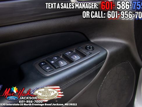 Used 2021 Jeep Grand Cherokee Laredo X RWD image 11