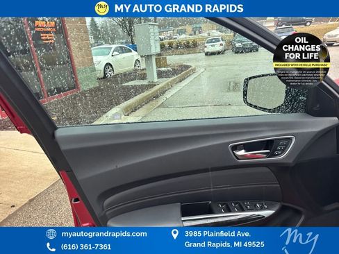 Used 2020 Acura TLX w/ Technology Package FWD image 10