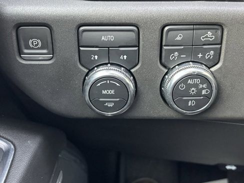 Used 2022 GMC Sierra 1500 Elevation w/ Elevation Premium Package image 22
