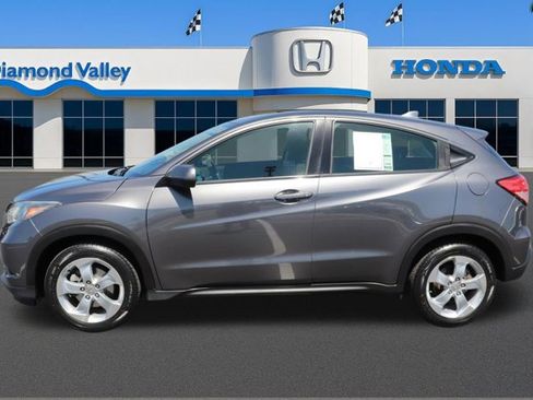 Used 2016 Honda HR-V LX image 8