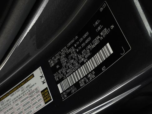 Used 2023 Lexus RZ 450e Premium w/ Accessory Package (A2) AWD/4WD image 37