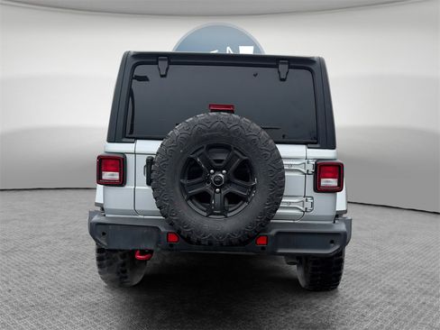 Certified 2022 Jeep Wrangler Unlimited Sahara image 5