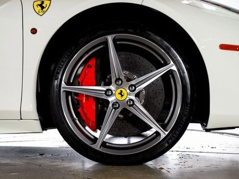 Used 2012 Ferrari 458 Italia Coupe image 19