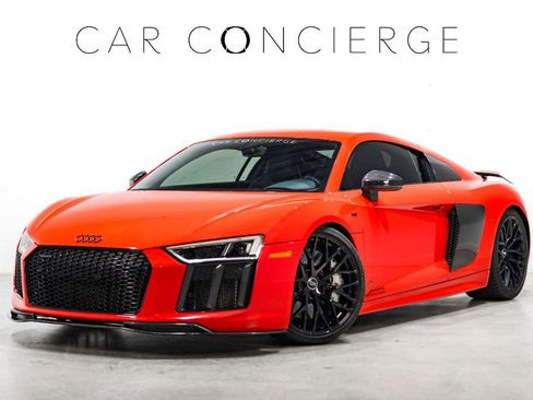 Used 2017 Audi R8 V10 plus image 1