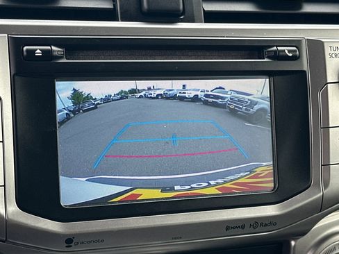 Used 2018 Toyota 4Runner SR5 Premium AWD/4WD image 20