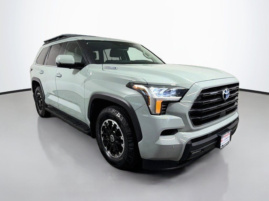 Used 2024 Toyota Sequoia SR5 w/ TRD Off-Road Package AWD/4WD image 10