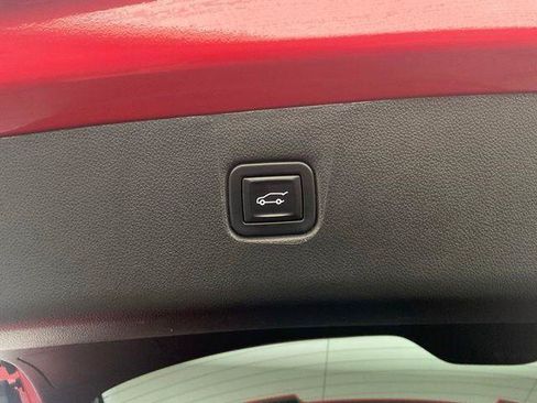 Certified 2022 Chevrolet Blazer LT FWD image 34