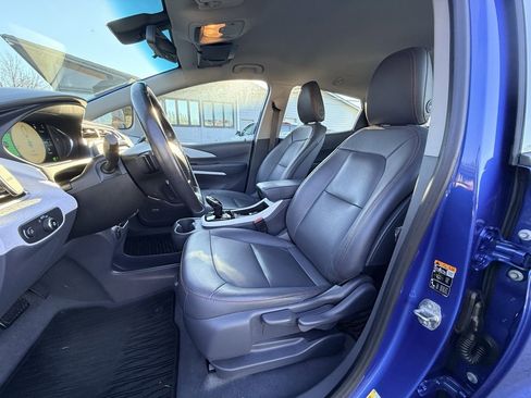 Used 2019 Chevrolet Bolt Premier w/ Infotainment Package image 15