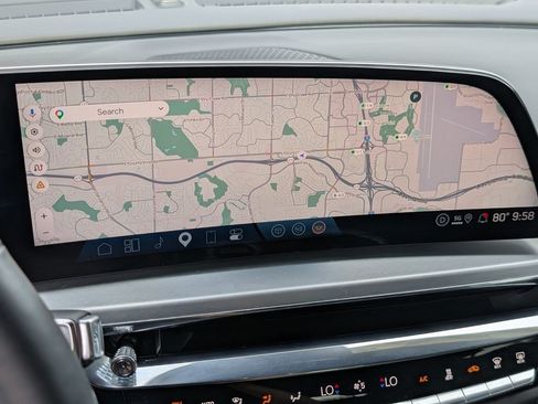 Certified 2024 Cadillac Lyriq Luxury AWD/4WD image 28