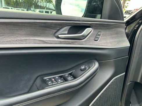 Used 2021 Jeep Grand Cherokee L Limited image 16