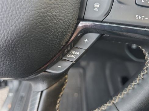 Used 2024 RAM 2500 Limited image 30