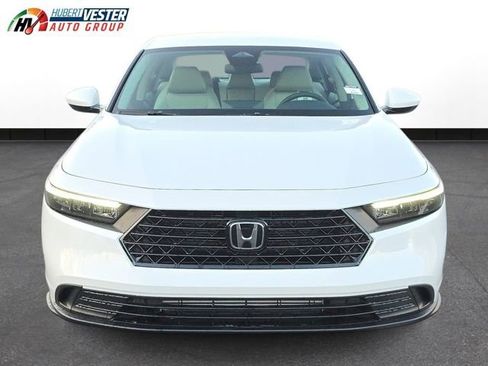 New 2025 Honda Accord LX image 3