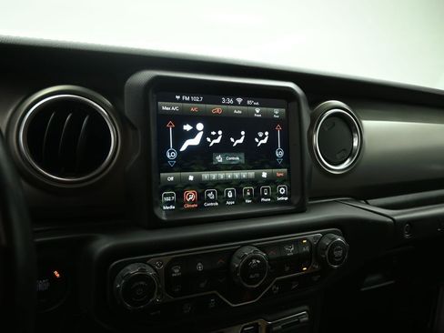 Used 2020 Jeep Wrangler Unlimited Rubicon image 14