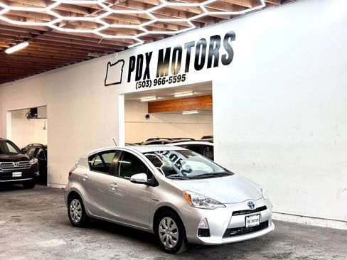 Used 2012 Toyota Prius C Two FWD image 1
