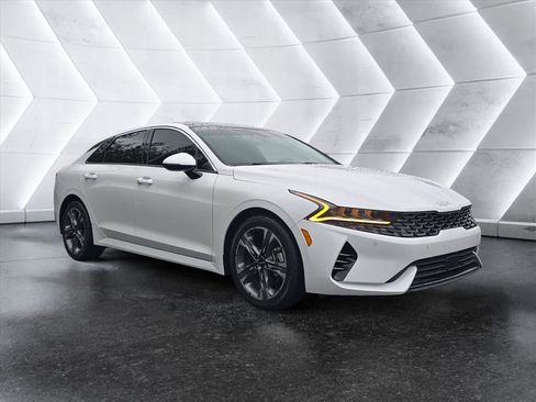 Used 2022 Kia K5 EX w/ EX Premium Package image 7