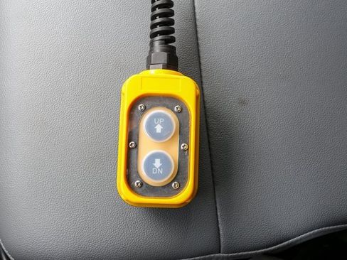 New 2025 Ford F350 XL w/ XL Chrome Package image 35