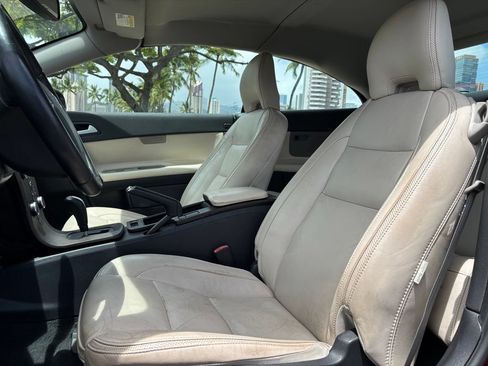 Used 2013 Volvo C70 T5 FWD image 8
