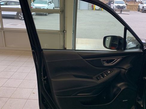 Used 2020 Subaru Forester Limited w/ Popular Package #3 image 5