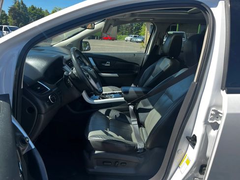 Used 2014 Ford Edge Sport w/ Driver Entry Package AWD/4WD image 9