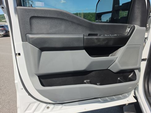 Used 2023 Ford F350 XL w/ XL Off-Road Package AWD/4WD image 16
