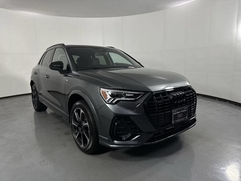 Used 2025 Audi Q3 2.0T Premium Plus w/ Premium Plus Package AWD/4WD image 3