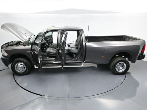 Used 2016 RAM 3500 Tradesman AWD/4WD image 37