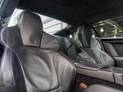 Used 2006 Aston Martin DB9 Coupe RWD image 31