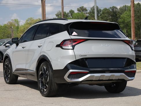 Used 2023 Kia Sportage SX image 3